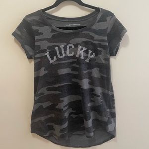 Lucky Brand Gray Camouflage T-Shirt Size S